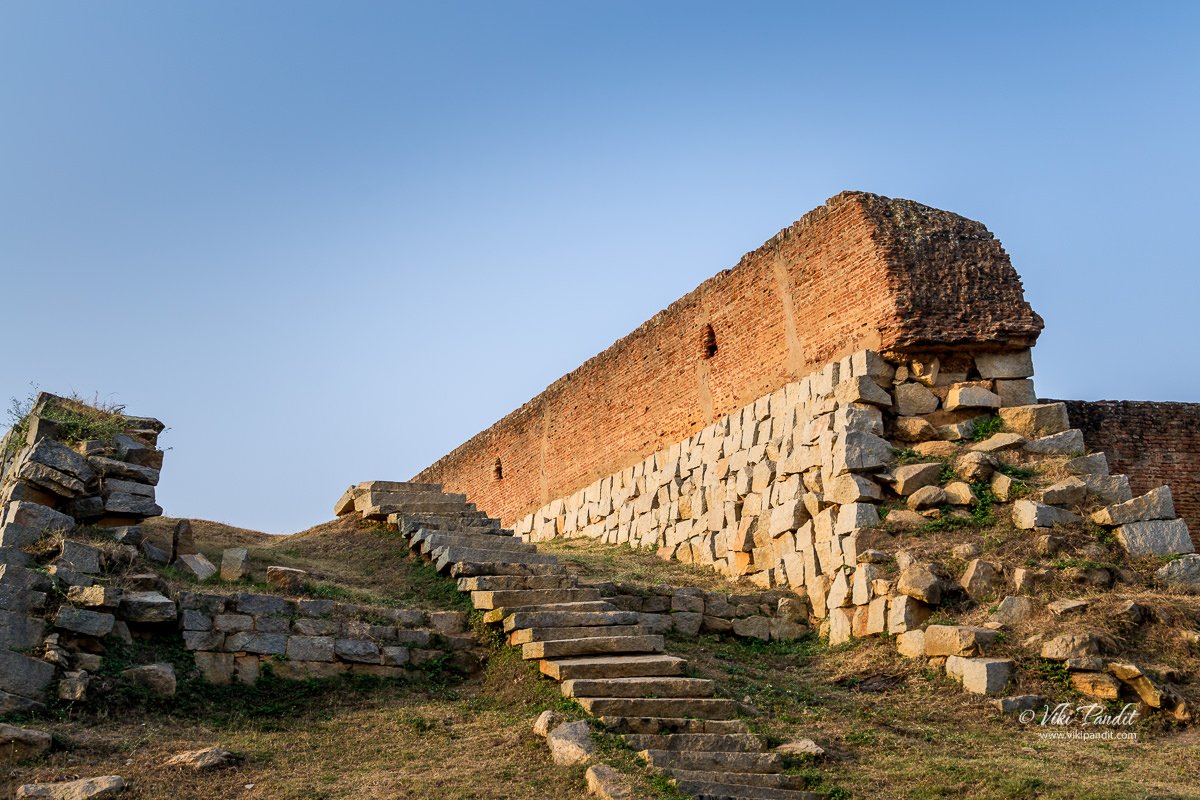 Walls of  Devanahalli Fort