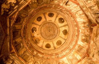 Bada-Gumbad-Dome.jpg