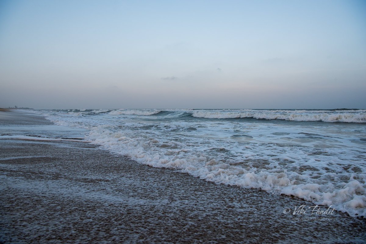 Waves hiiting Mahabalipuram Beach