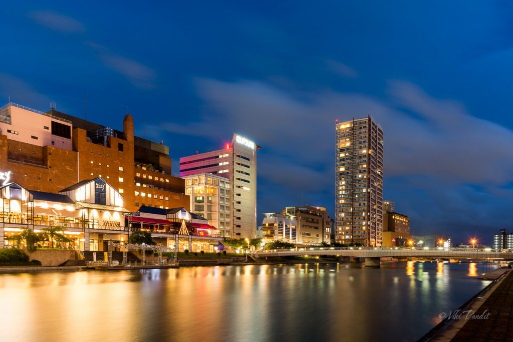 An evening stroll at Kokura Waterfront