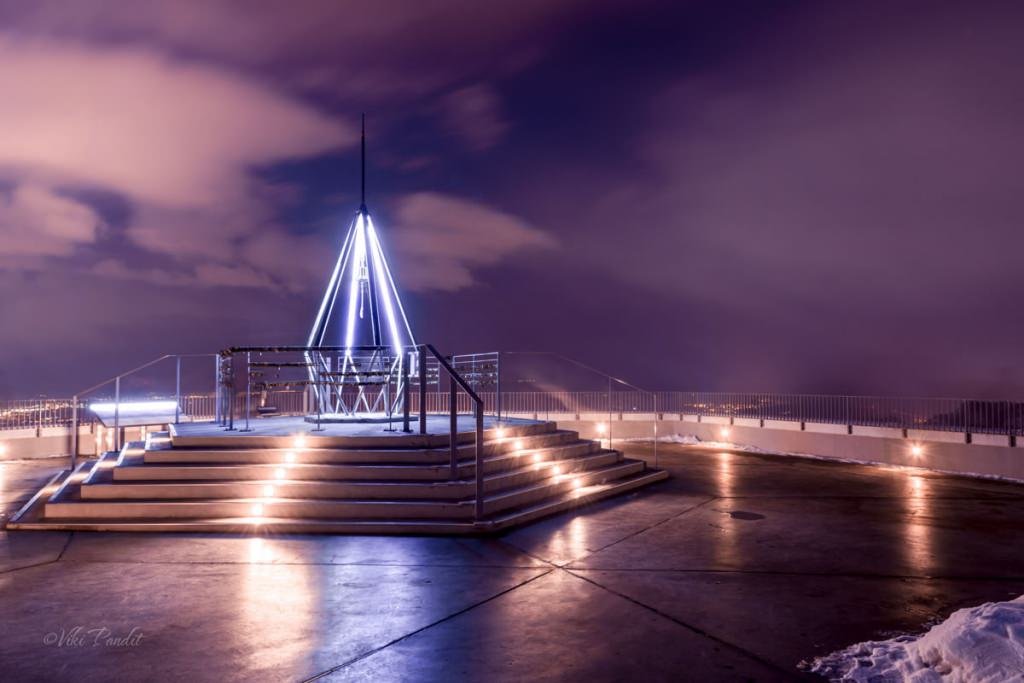 Lovers Sanctuary on Mount Moiwa