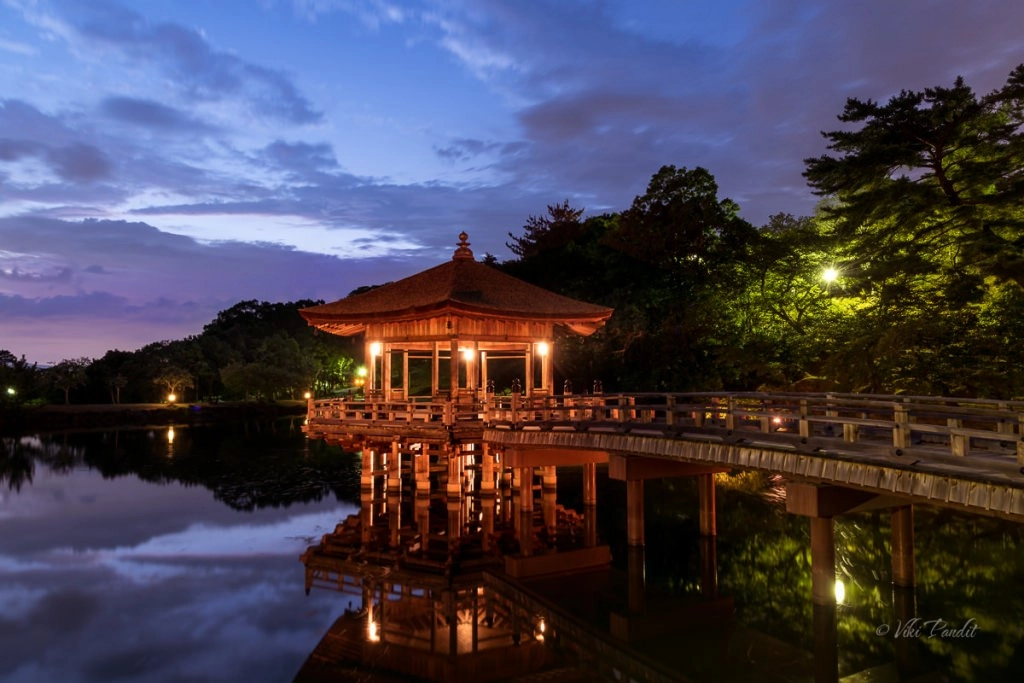 Photowalk to Ukimido Pavilion