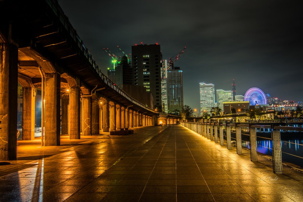 Photowalk along Osanbashi Pier